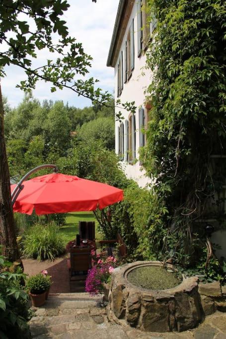 Haus Mit Geschichte In Maehring Apartment Екстериор снимка